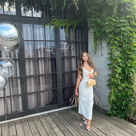 Nico Dress - Cream - Picture 3 of 4